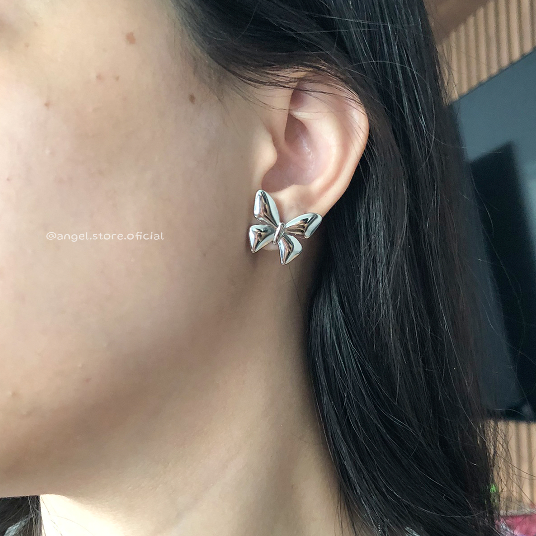 BRINCO LAÇO DE BORBOLETA