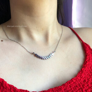 COLAR RAMO DE FOLHAS